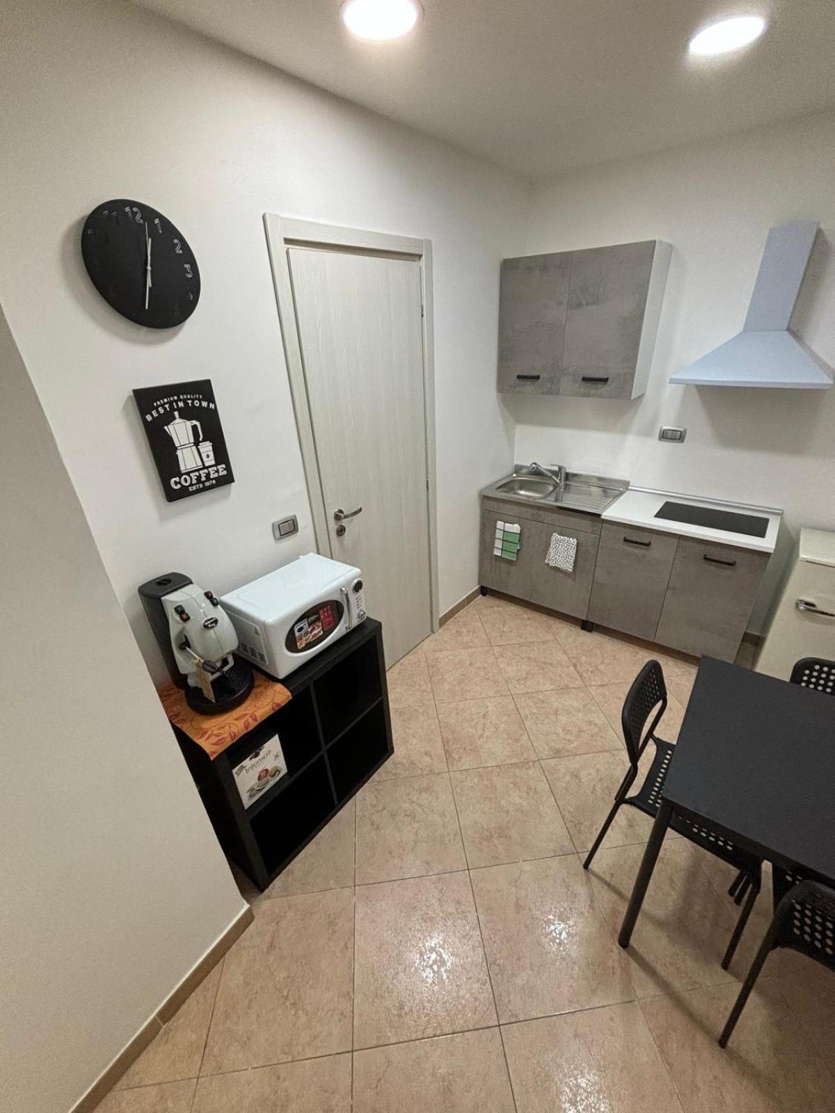 Na City Rooms Νάπολη Εξωτερικό φωτογραφία