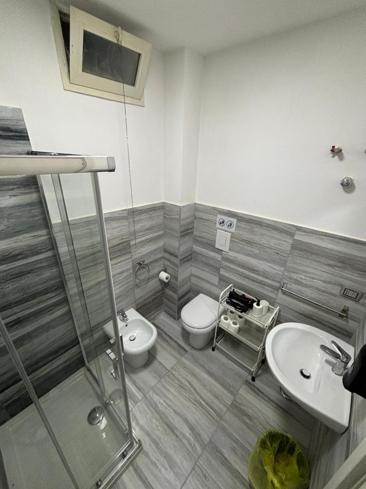 Na City Rooms Νάπολη Εξωτερικό φωτογραφία