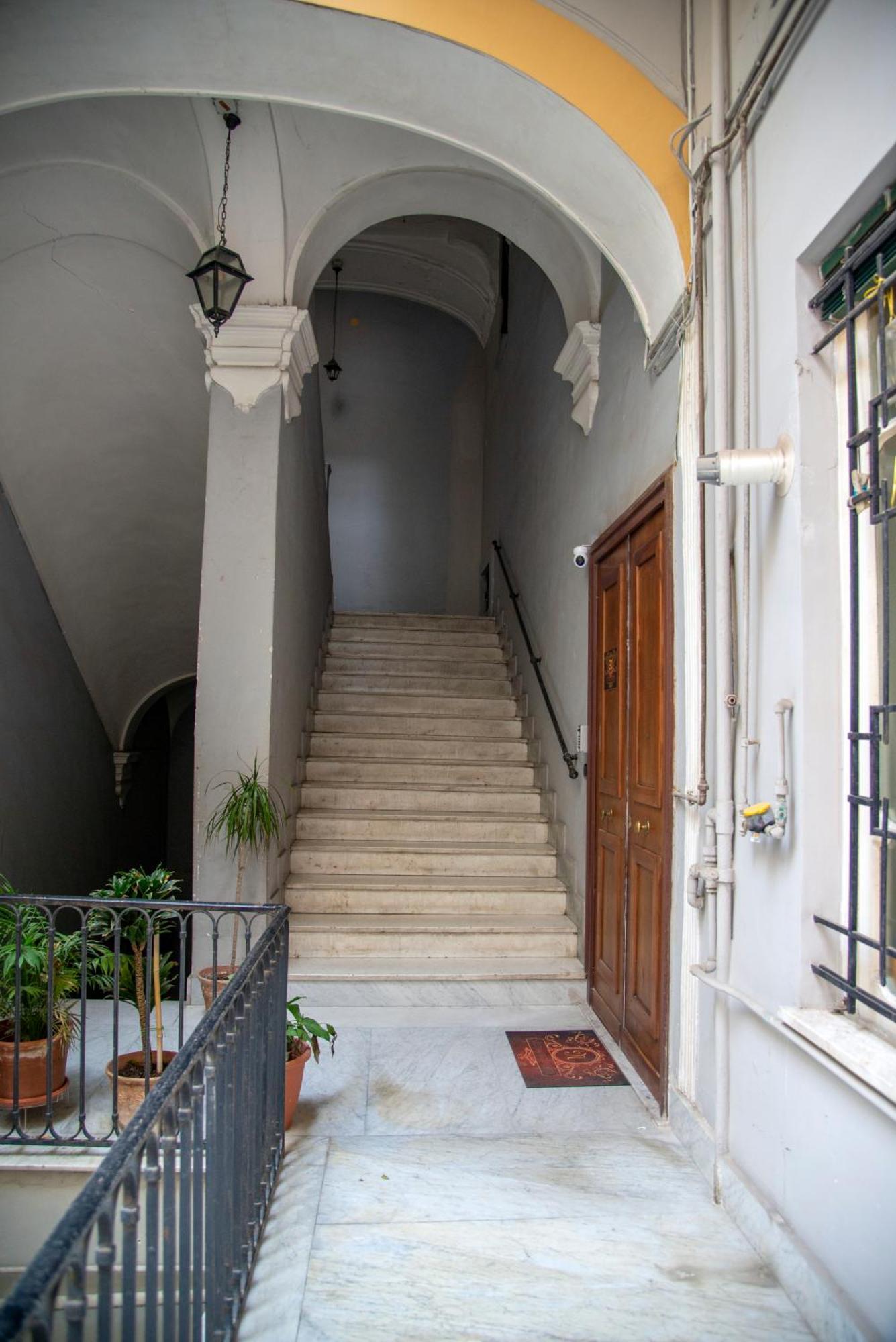 Na City Rooms Νάπολη Εξωτερικό φωτογραφία