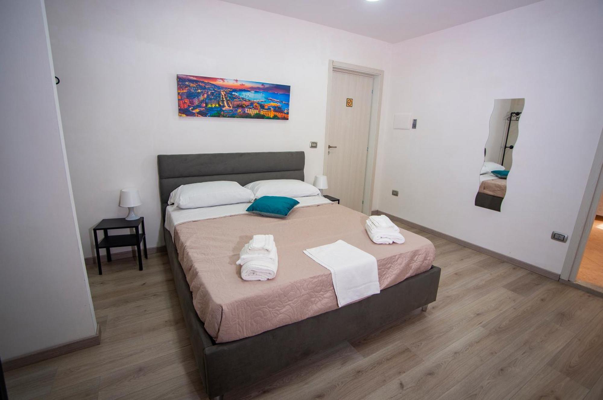 Na City Rooms Νάπολη Εξωτερικό φωτογραφία