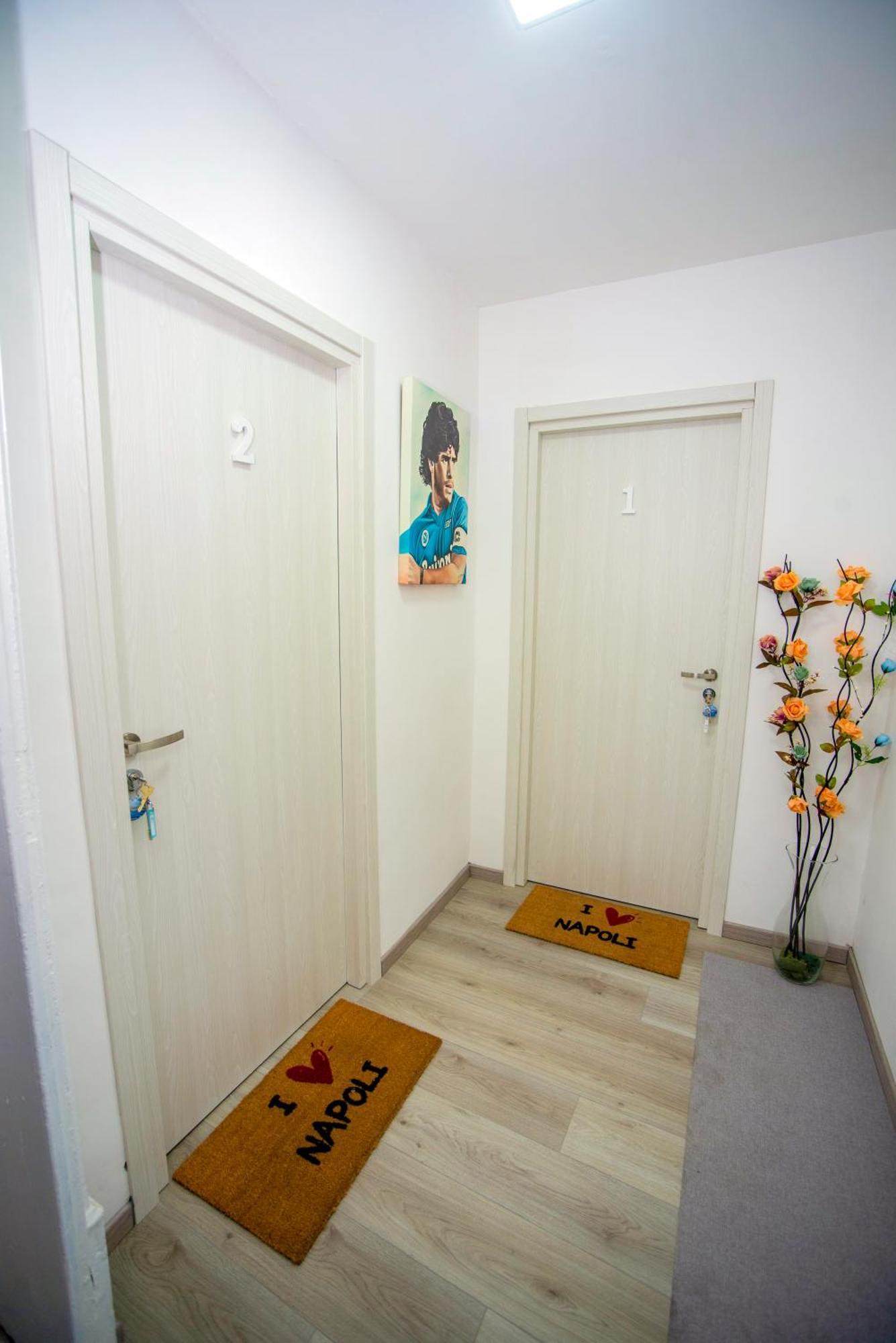Na City Rooms Νάπολη Εξωτερικό φωτογραφία