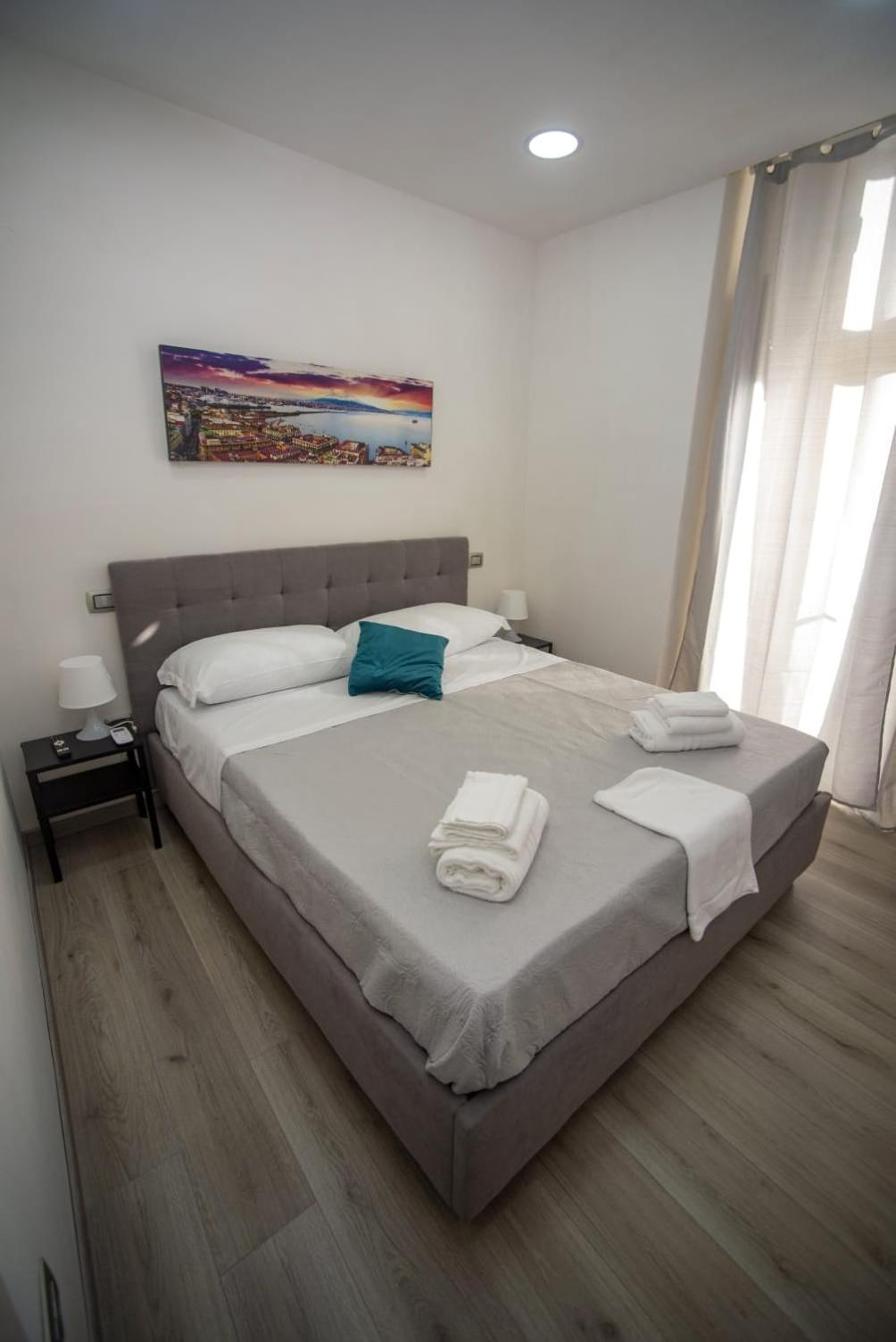 Na City Rooms Νάπολη Εξωτερικό φωτογραφία